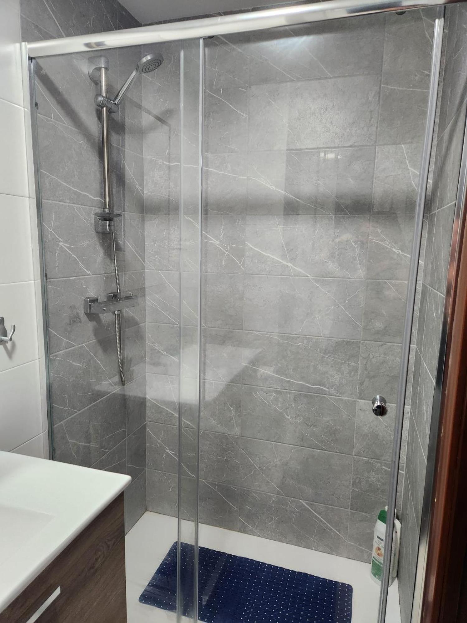 La Zona Mas Animada De Castro, Bares Y Restaurantes Apartment Castro Urdiales Bagian luar foto